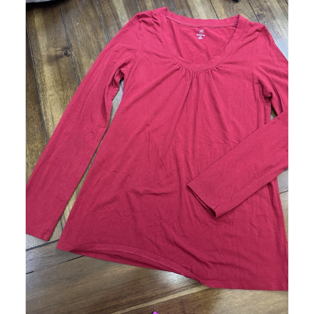 GAP Maternity Red Scoop Neck Long Sleeve Top - Size M